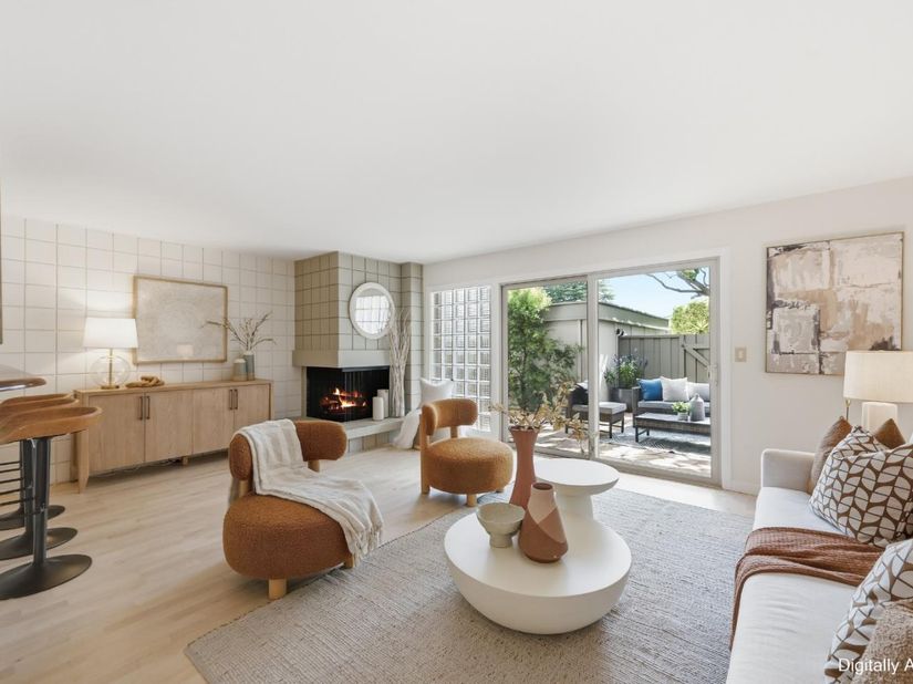 30 Los Altos Square, Los Altos CA 94022