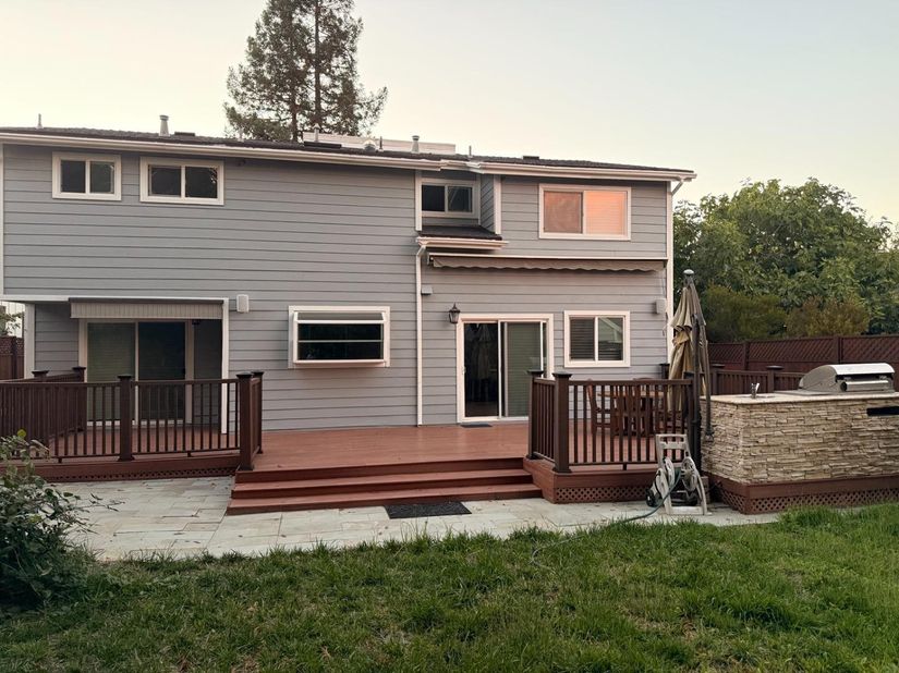 2121 Valparaiso Avenue, Menlo Park CA 94025