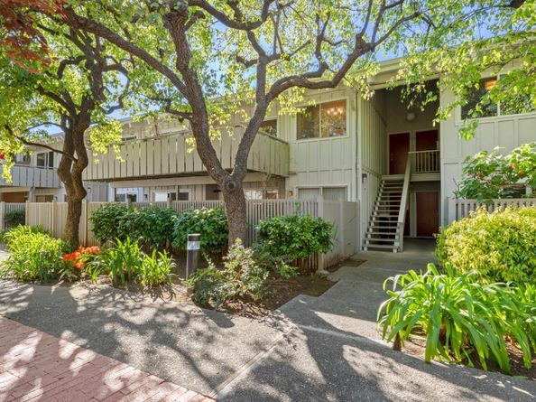 255 S Rengstorff Avenue 172, Mountain View CA 94040