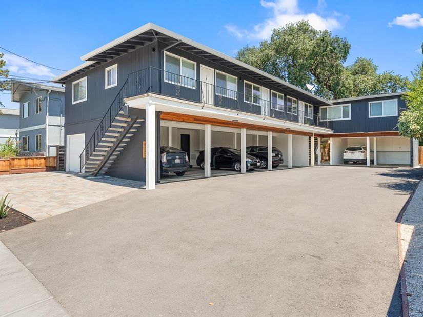 Davis, Redwood City CA 94061
