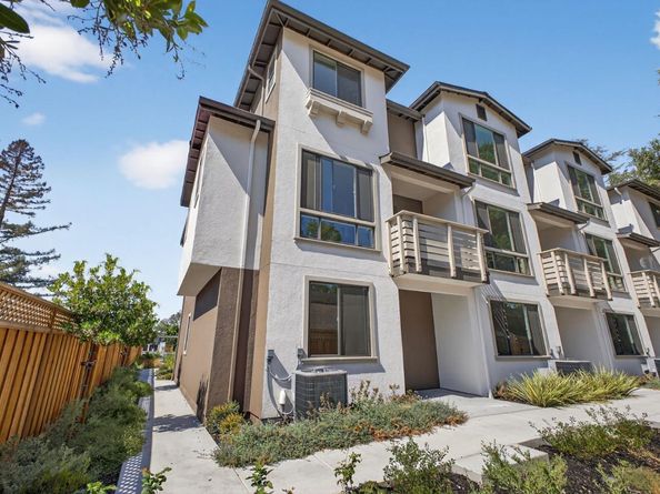 955 Woodside Road, Redwood City CA 94061