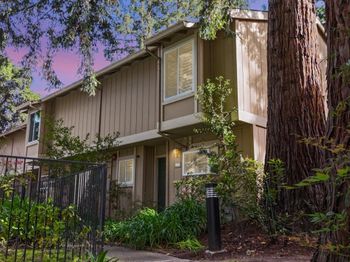 201 Flynn Avenue