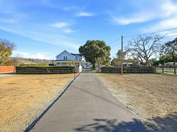 1680 E Main Avenue, Morgan Hill CA 95037