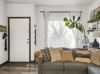 2808 Quest Court