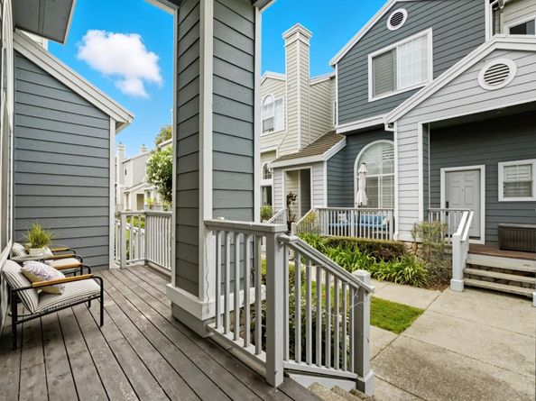 7 Chart Lane, Redwood City CA 94065