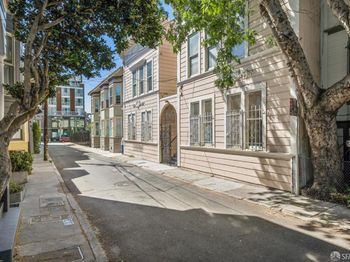 44 Sumner Street