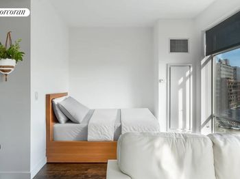 10-63 Jackson Avenue