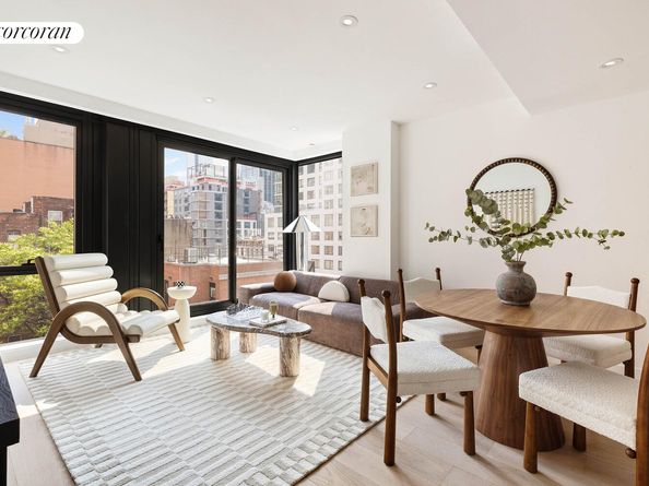 355 West 39th Street 8A, New York NY 10018