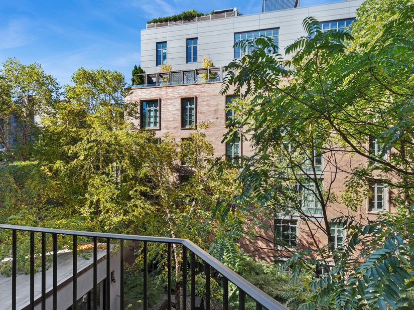 211 Thompson Street 3B, New York NY 10012