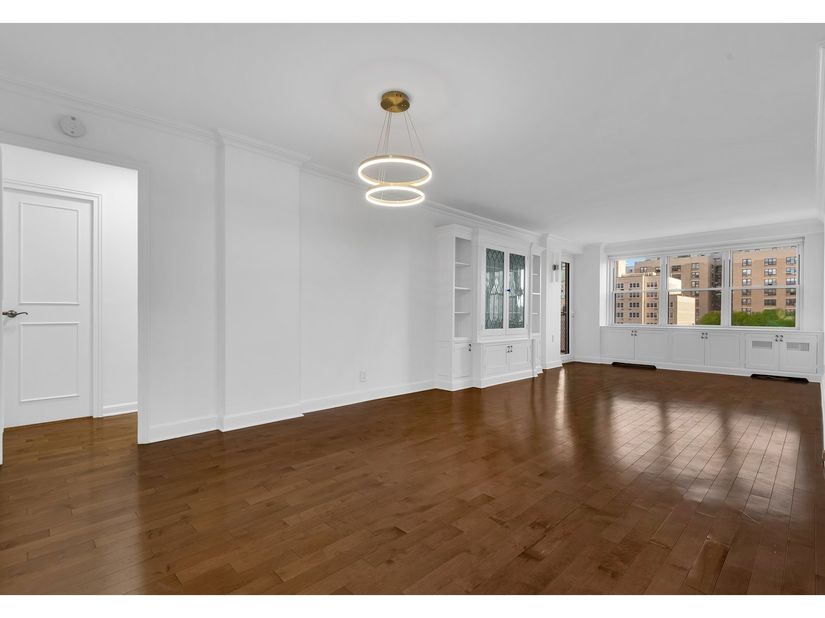 444 East 84th Street 9C, New York NY 10028