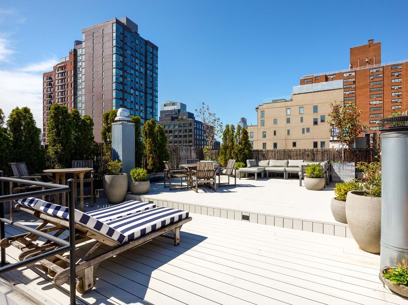 240 East Houston Street PHD, New York NY 10009