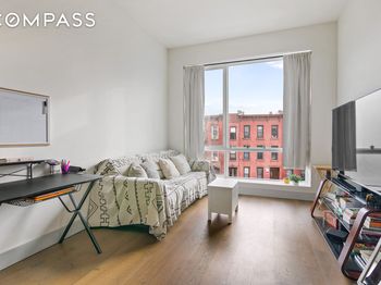 1325 Herkimer Street