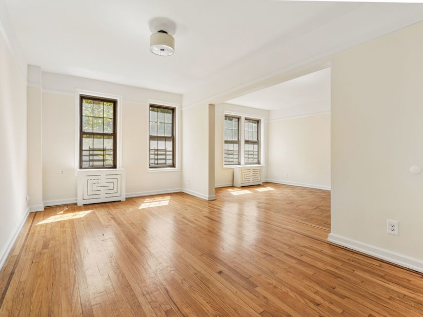 1100 Grand Concourse 2I, Bronx NY 10456