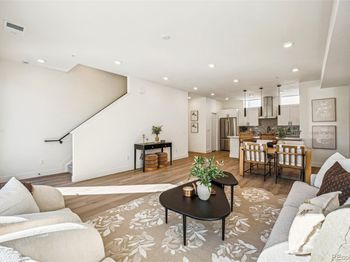 Undisclosed Address #2328345