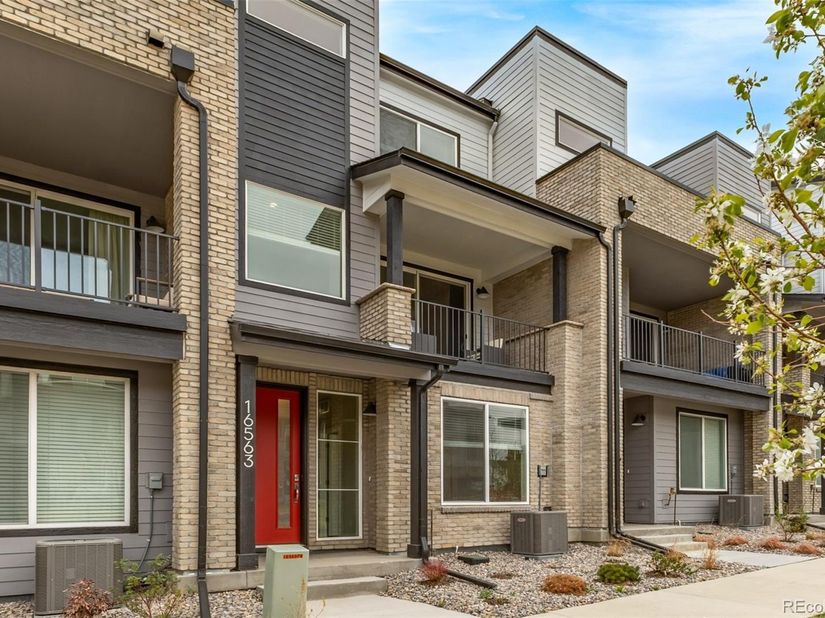 16563 Peak Way, Broomfield CO 80023