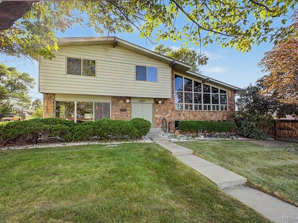 8289 Greenwood Boulevard, Denver CO 80221