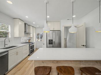 475 S Race Street