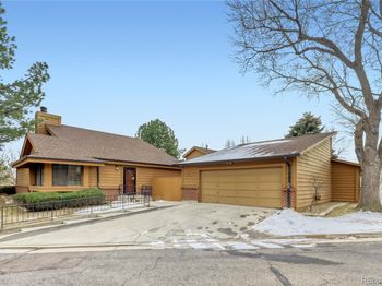 204 S Eagle Circle