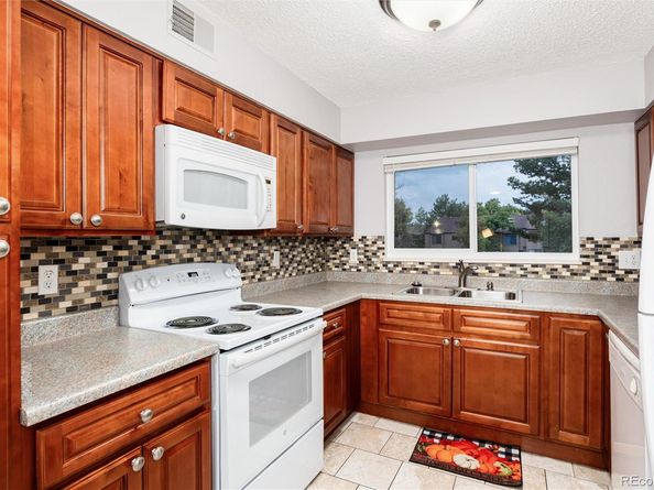 418 Wright Street 202, Lakewood CO 80228