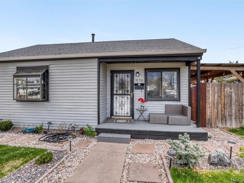 970 Nile Street, Aurora CO 80010