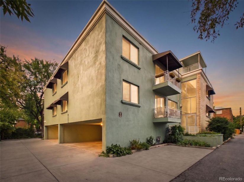 830 E 11th Avenue 103, Denver CO 80218