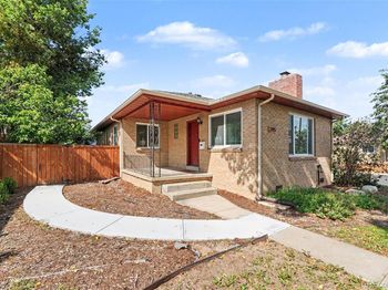2395 Pontiac Street