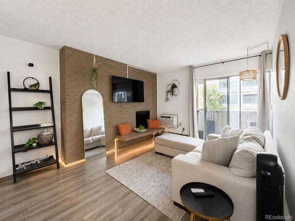 4110 Hale Parkway 2C, Denver CO 80220