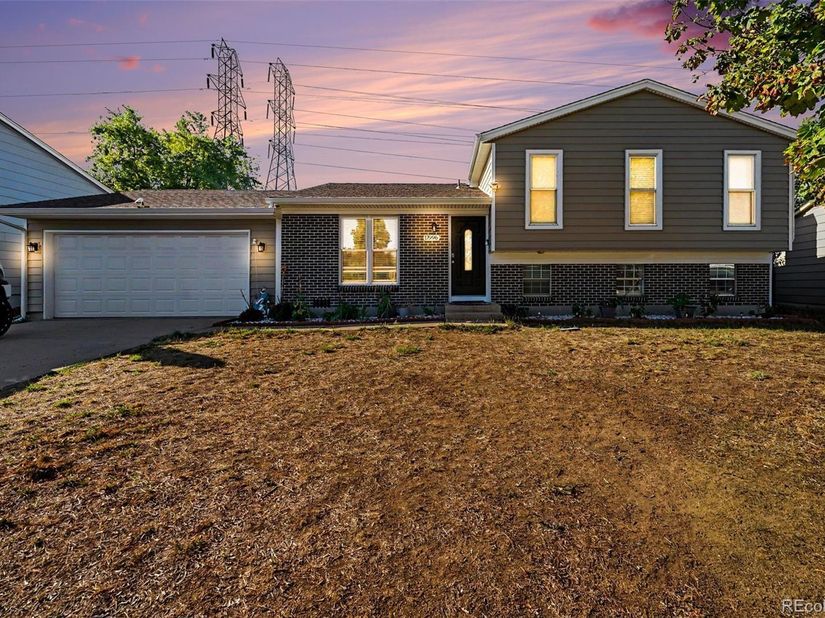 17996 E Bails Place, Aurora CO 80017