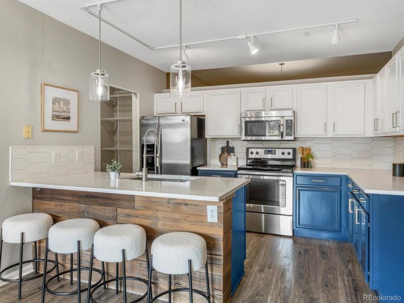 15475 Andrews Drive 214, Denver CO 80239
