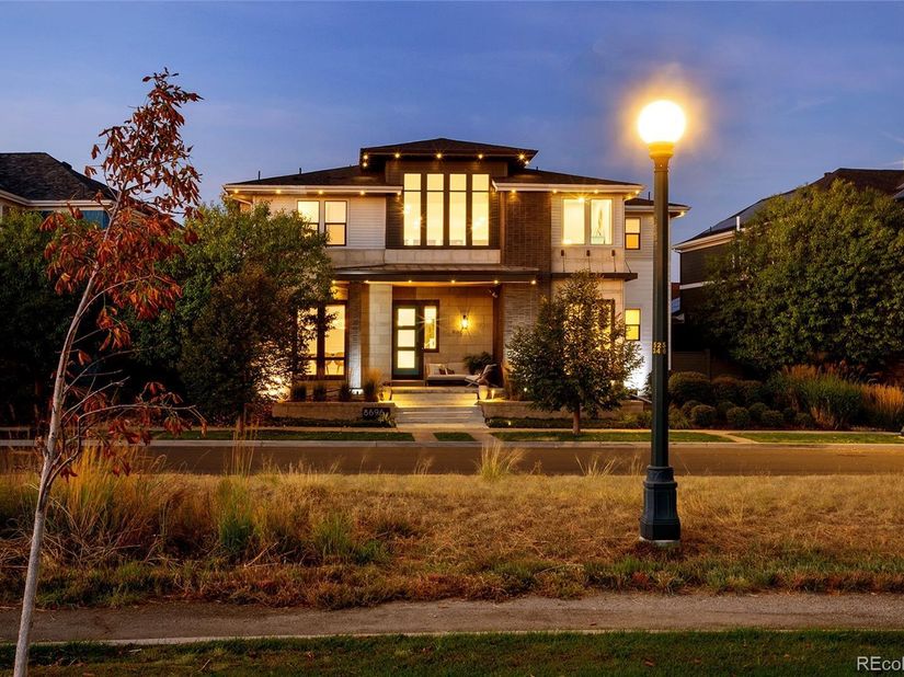 8696 E 50th Avenue, Denver CO 80238