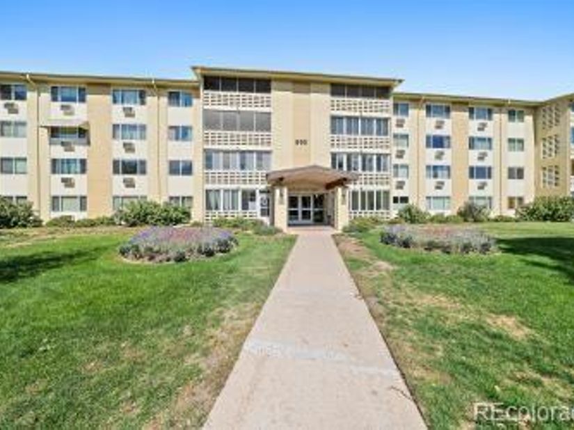 660 S Alton Way 3B, Denver CO 80247