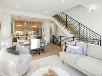 1230 N ZENOBIA Street