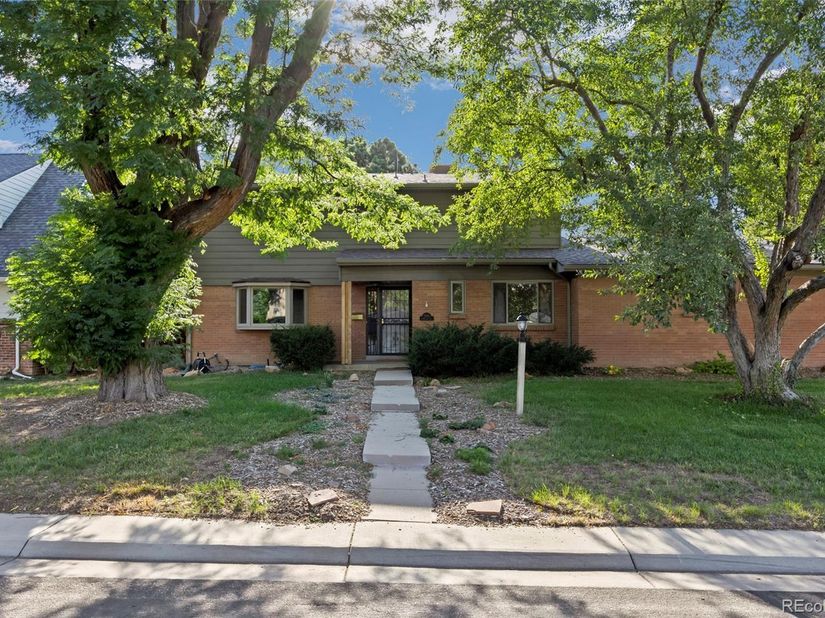 2541 S Kearney Street, Denver CO 80222