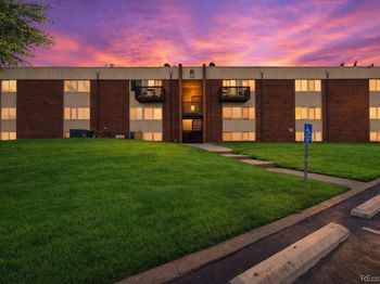 3643 S Sheridan Boulevard