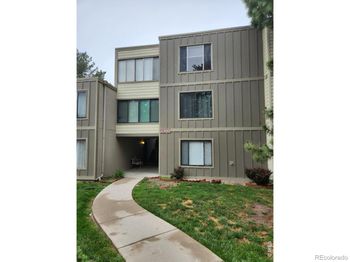 2525 S Dayton Way
