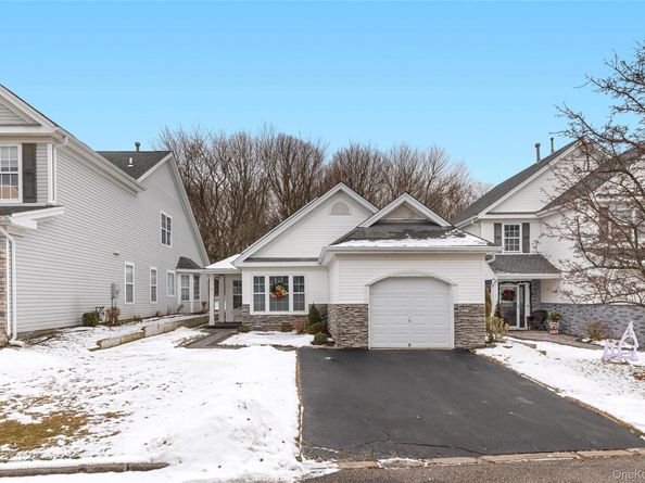 50 Perri Circle, Middle Island NY 11953