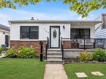 709 Monroe Boulevard