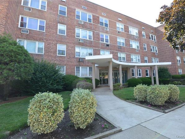 100 S Ocean Avenue S 3U, Freeport NY 11520