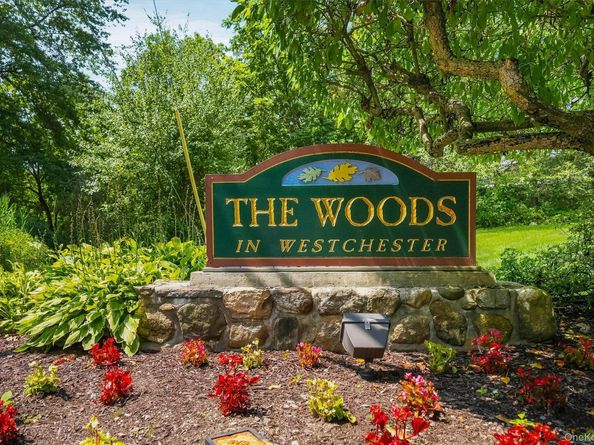 56 Pond View Court, Ossining NY 10562