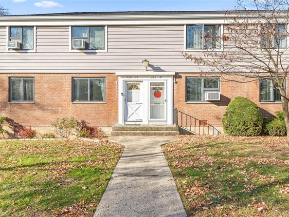 220-47 73rd Avenue Upper, Bayside NY 11364