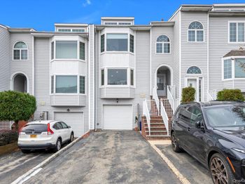 242-25A Oak Park Drive