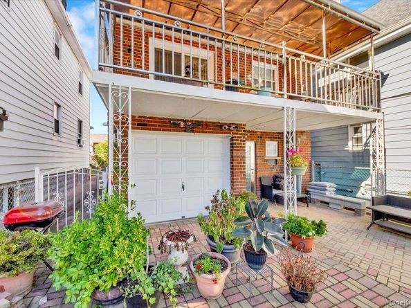 2877 Waterbury Avenue, Bronx NY 10461