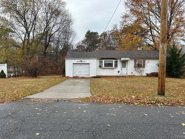 1119 Nugent Avenue, Bay Shore NY 11706