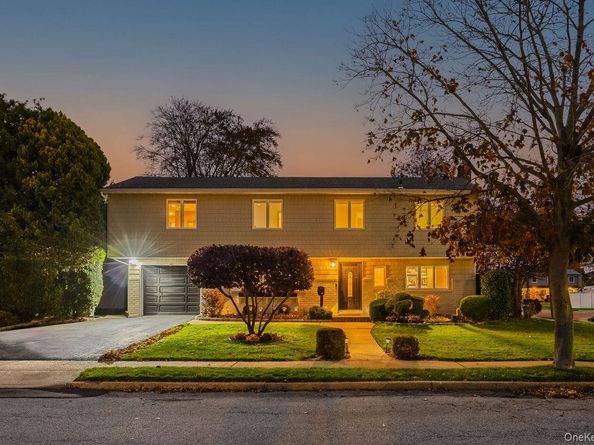 2545 Horace Court, Bellmore NY 11710