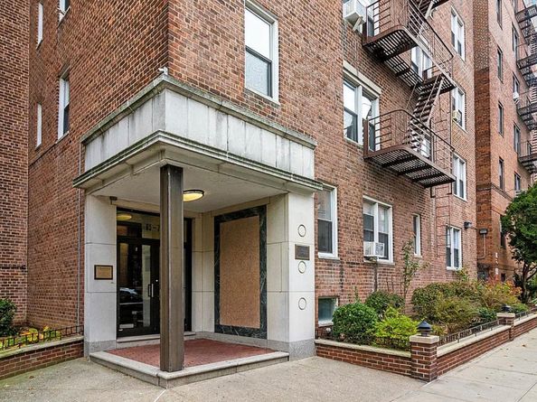65-70 Booth Street 6F, Rego Park NY 11374