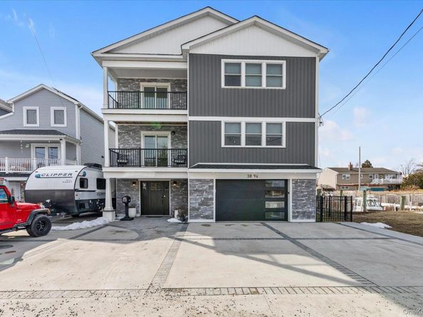 3894 Sands Lane, Seaford NY 11783