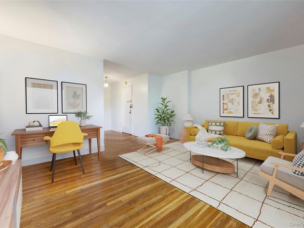 72-81 113th Street 6T, Forest Hills NY 11375