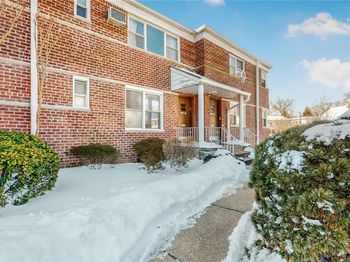 198-18 Pompeii Avenue