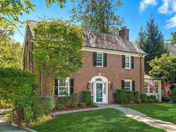 20 Forest Lane