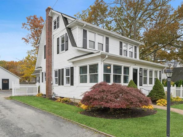 148 Woodhull Avenue, Riverside NY 11901